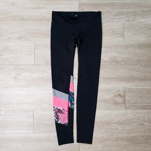 Gap Fit G Fast black legging with zipper pocket full length size XS run gym yoga